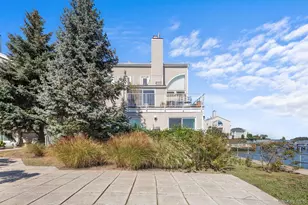 8 Deepwater Way, Bronx, NY 10464 - Photo 2