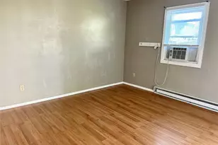 10 White Gate Rd, Wappingers Falls, NY 12590 - Photo 8