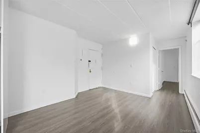 133-36 41st Road #6C, Flushing, NY 11355 - Photo 8