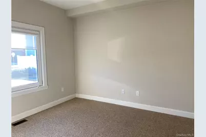 515 Jackson Avenue #38, Lindenhurst, NY 11757 - Photo 12