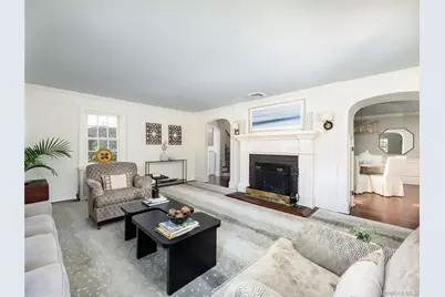 50 Eakins Road, Manhasset, NY 11030 - Photo 4