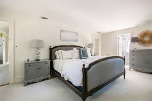 50 Eakins Rd, Manhasset, NY 11030 - Photo 16