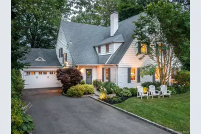 50 Eakins Road, Manhasset, NY 11030 - Photo 1