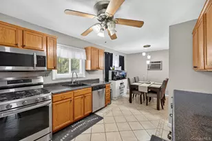 7 Manhattan Ave, Middletown, NY 10940 - Photo 14