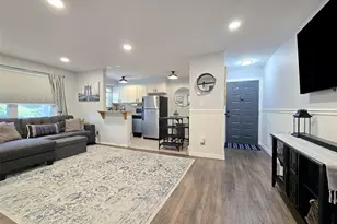 142 Fair Harbor Dr, Patchogue, NY 11772 - Photo 4