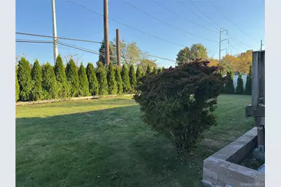 12 Hilton Court, Hicksville, NY 11801 - Photo 26