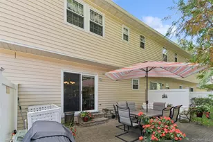 22 Huntington Commons, Yaphank, NY 11980 - Photo 22