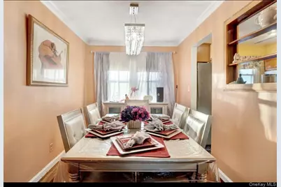 1024 Mahopac, West Hempstead, NY 11552 - Photo 10