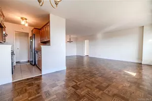 166-25 Powells Cove Blvd, Whitestone, NY 11357 - Photo 20