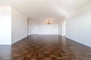 166-25 Powells Cove Blvd, Whitestone, NY 11357 - Photo 16