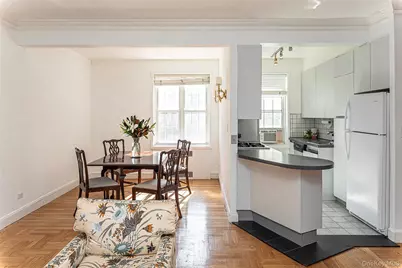 3 Midland Gardens #3K, Bronxville, NY 10708 - Photo 6