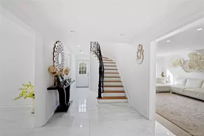 897 Ripley Lane, Muttontown, NY 11771 - Photo 4