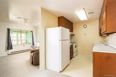 261 Unit D Newcastle Court, Ridge, NY 11961 - Photo 8