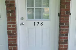 321 Titusville Rd - 128, Poughkeepsie, NY 12603 - Photo 2