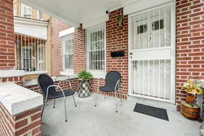 9 Adler Place, Brooklyn, NY 11208 - Photo 4