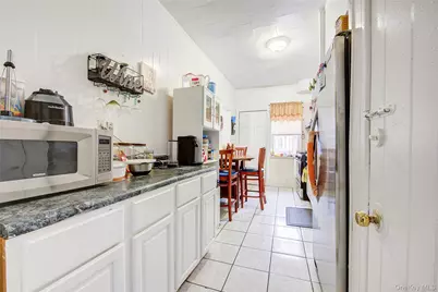 9 Adler Place, Brooklyn, NY 11208 - Photo 10