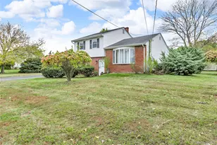 60 Hoffman Ln, Blauvelt, NY 10913 - Photo 2