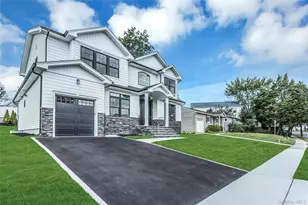 22 Cheshire Ave, Syosset, NY 11791 - Photo 2