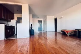 43-10 Kissena Blvd, Flushing, NY 11355 - Photo 6