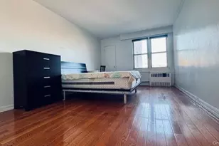 43-10 Kissena Blvd, Flushing, NY 11355 - Photo 8