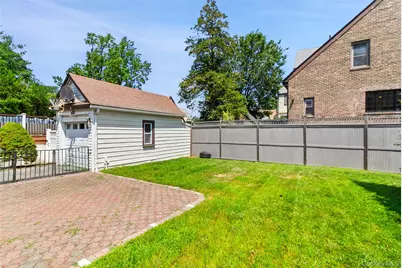 11 Crawford Street, Yonkers, NY 10705 - Photo 4