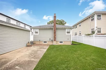 342 Lucille Avenue, Elmont, NY 11003 - Photo 22
