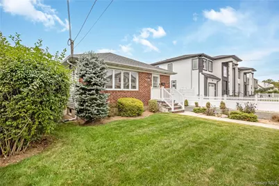 342 Lucille Avenue, Elmont, NY 11003 - Photo 2