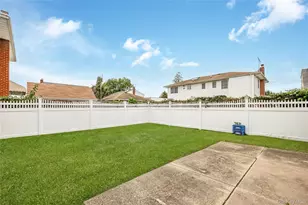 342 Lucille Ave, Elmont, NY 11003 - Photo 20