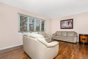 342 Lucille Ave, Elmont, NY 11003 - Photo 4