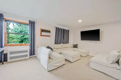 9010 70th Drive, Forest Hills, NY 11375 - Photo 28