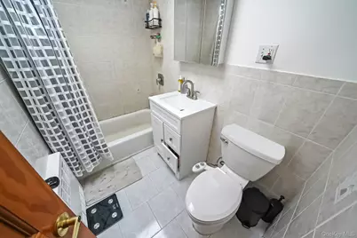 9010 70th Drive, Forest Hills, NY 11375 - Photo 36