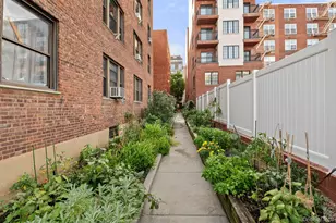 25-40 31st Ave, Astoria, NY 11106 - Photo 22