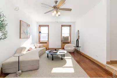 25-40 31st Avenue #6M, Astoria, NY 11106 - Photo 2