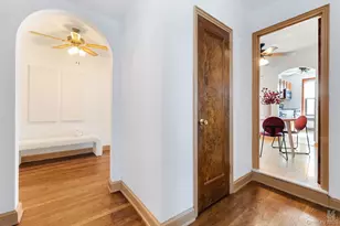 25-40 31st Ave, Astoria, NY 11106 - Photo 16