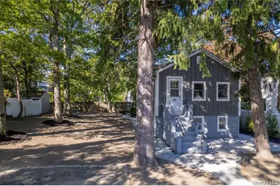 30 Long Beach Drive, Sound Beach, NY 11789 - Photo 4