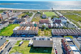 30-12 Seagirt Ave, Far Rockaway, NY 11691 - Photo 30