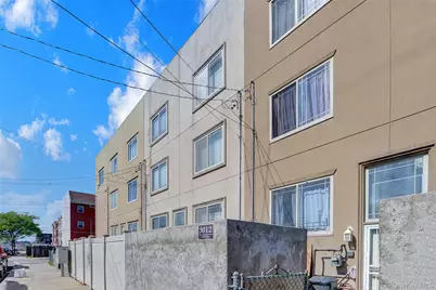 3012 Seagirt Avenue, Far Rockaway, NY 11691 - Photo 6