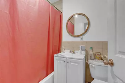 3012 Seagirt Avenue, Far Rockaway, NY 11691 - Photo 22