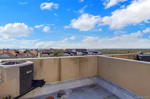 30-12 Seagirt Ave, Far Rockaway, NY 11691 - Photo 26