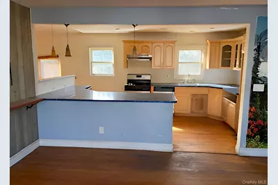 206 Edwards Avenue, Sayville, NY 11782 - Photo 6