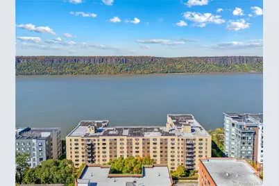 1085 Warburton Avenue #120, Yonkers, NY 10701 - Photo 2