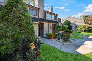 115 Beecher Ave Ext, East Islip, NY 11730 - Photo 2