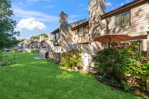 115 Beecher Ave Ext, East Islip, NY 11730 - Photo 30