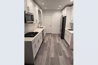 80-56 Grenfell Street, Kew Gardens, NY 11415 - Photo 8