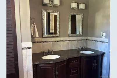 325 Young Street, West Babylon, NY 11704 - Photo 2