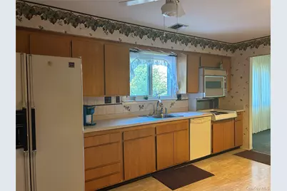 325 Young Street, West Babylon, NY 11704 - Photo 6