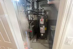 60-20 St Felix Ave, Glendale, NY 11385 - Photo 16