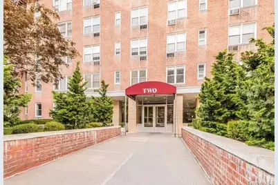 2 Sadore Lane #7N, Yonkers, NY 10710 - Photo 1