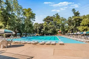 2 Sadore Ln, Yonkers, NY 10710 - Photo 12