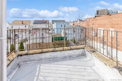 88-12 Francis Lewis Boulevard, Queens Village, NY 11427 - Photo 20